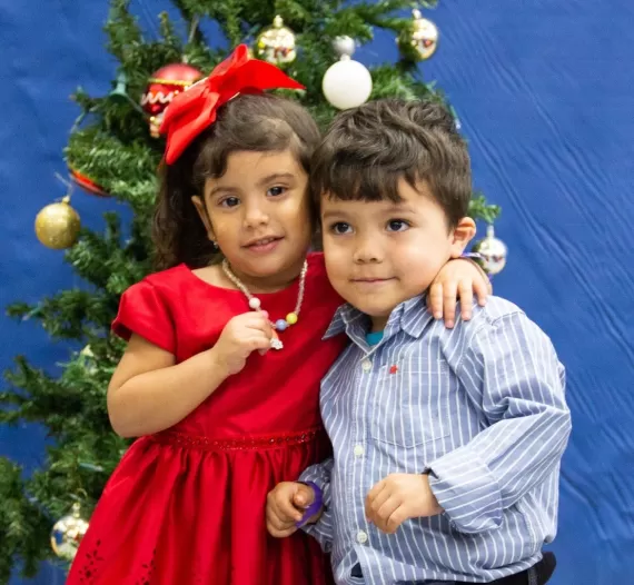 Brother & Sister visit Santa Clause at the Thousand Oaks Family YMCA