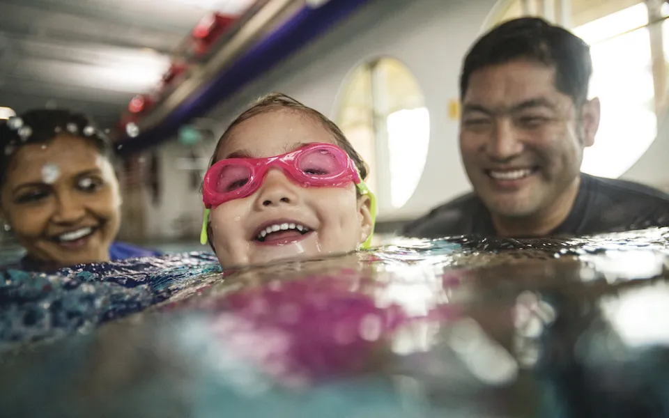 Kids learning how to swim at the Y