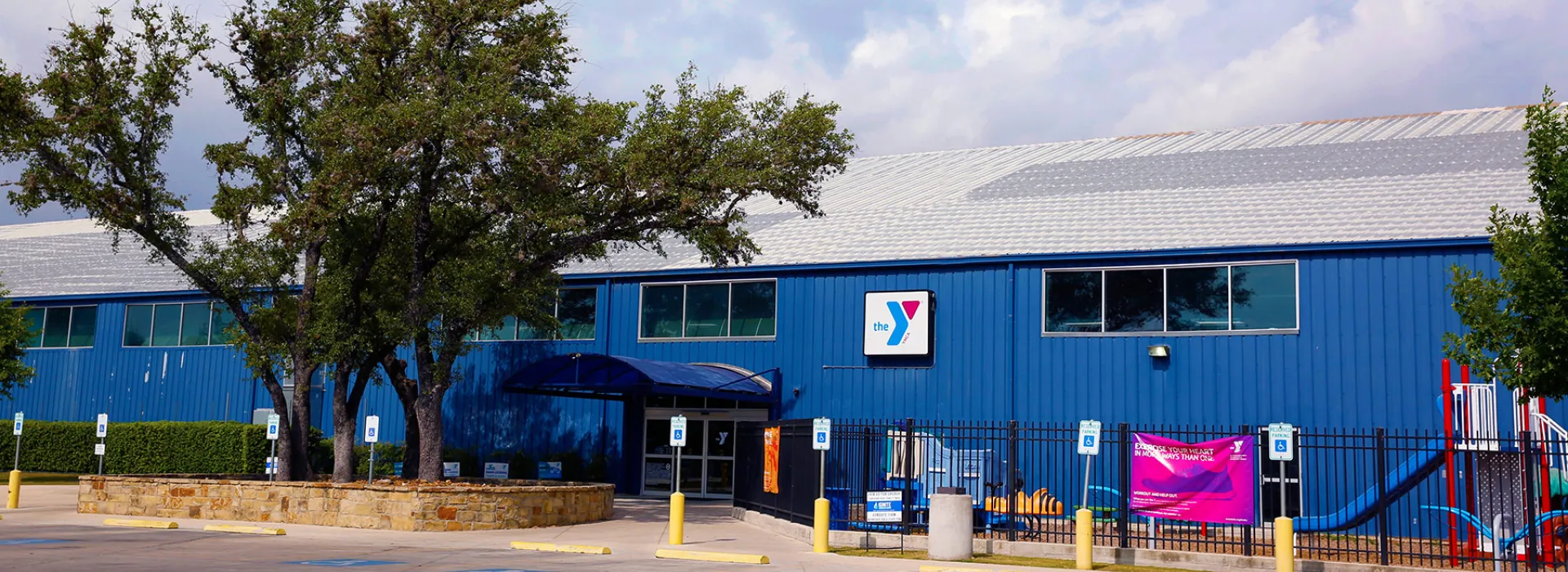 Thousand Oaks Building